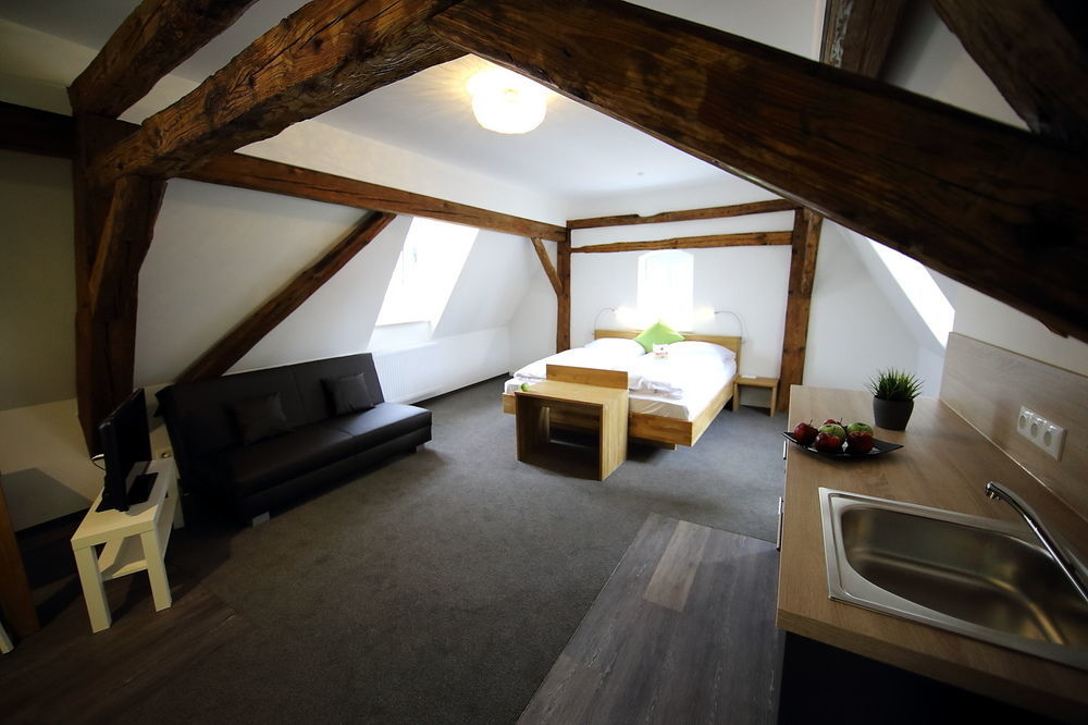 Schieners Hotel & Apfelhof Apartments Wemding Экстерьер фото